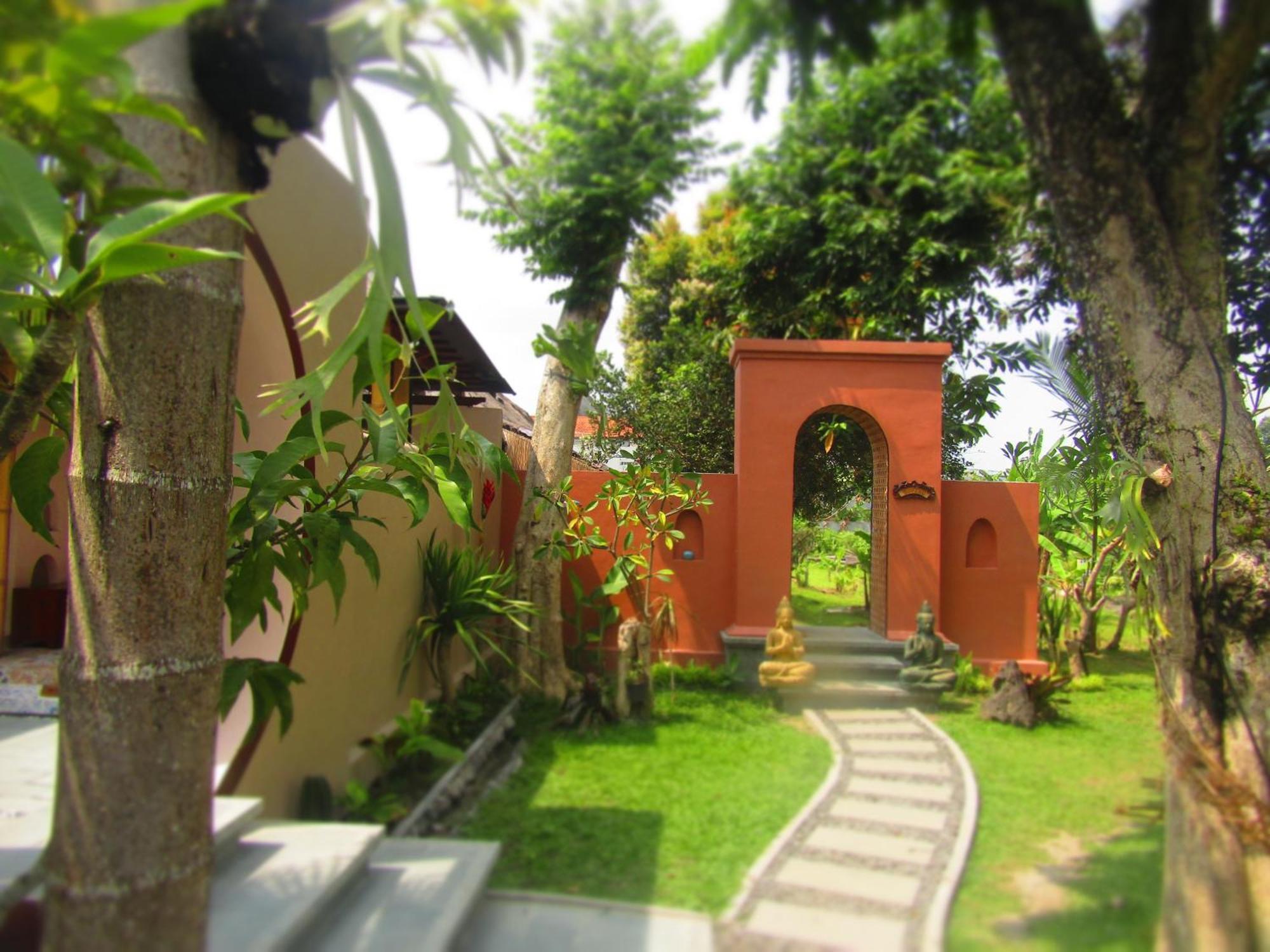 Ubud Hidden Villa Yone Village Екстериор снимка