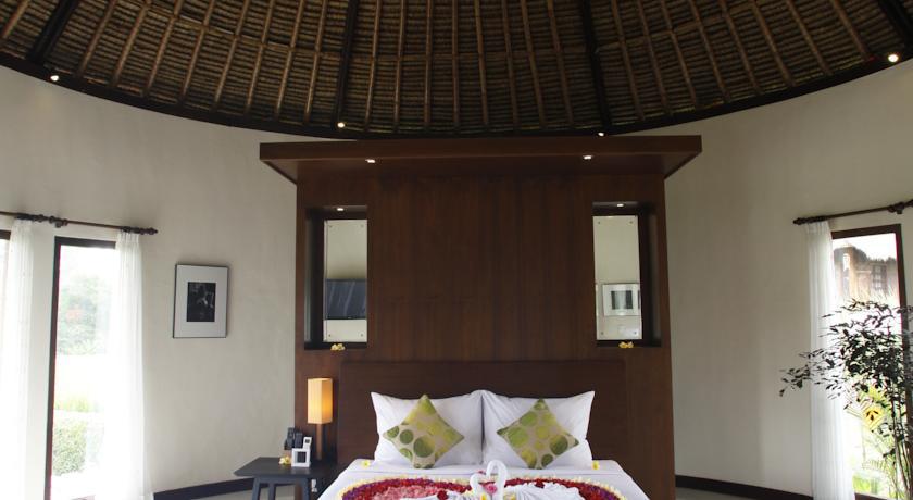 Ubud Hidden Villa Yone Village Стая снимка