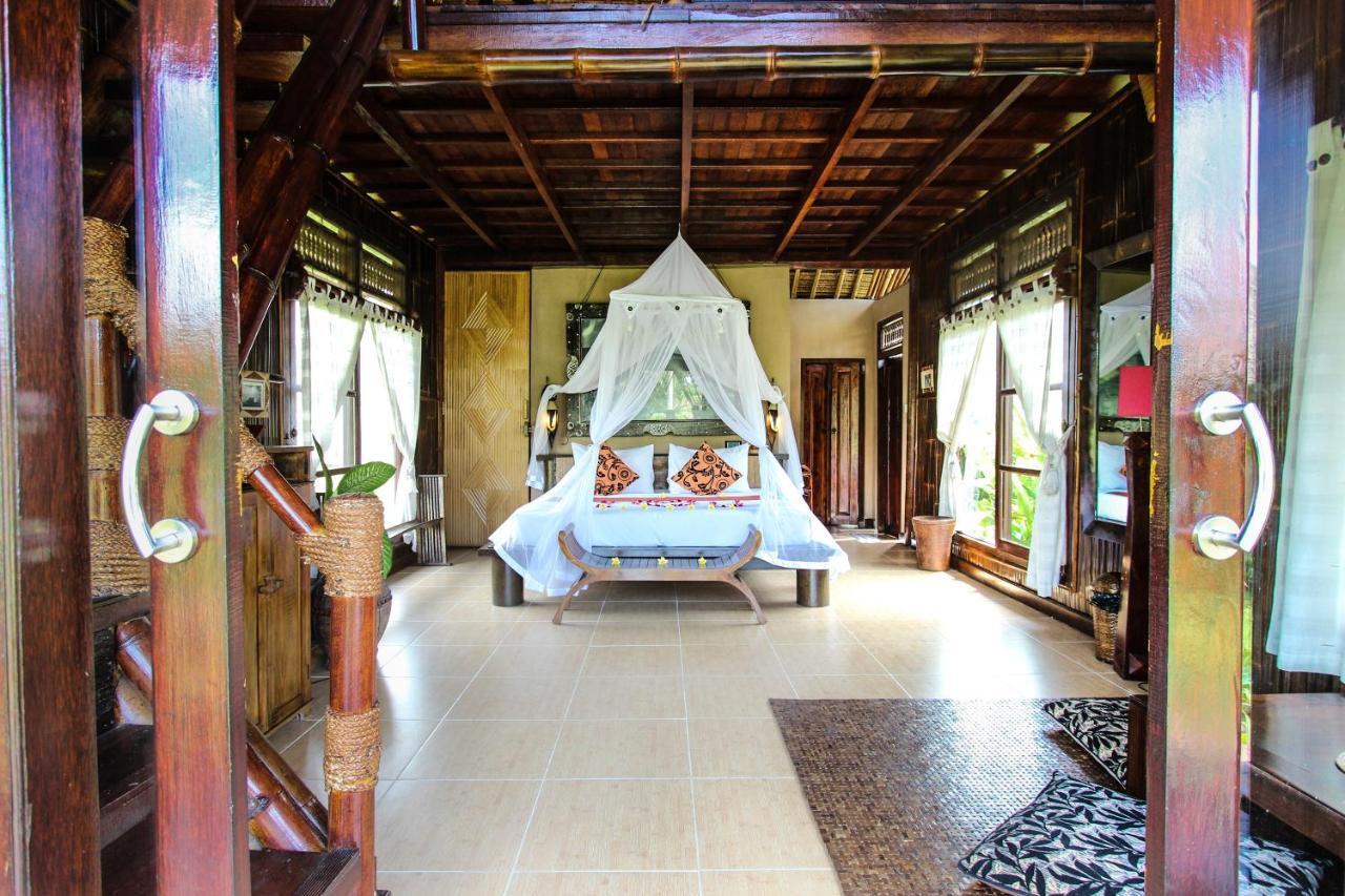 Ubud Hidden Villa Yone Village Екстериор снимка
